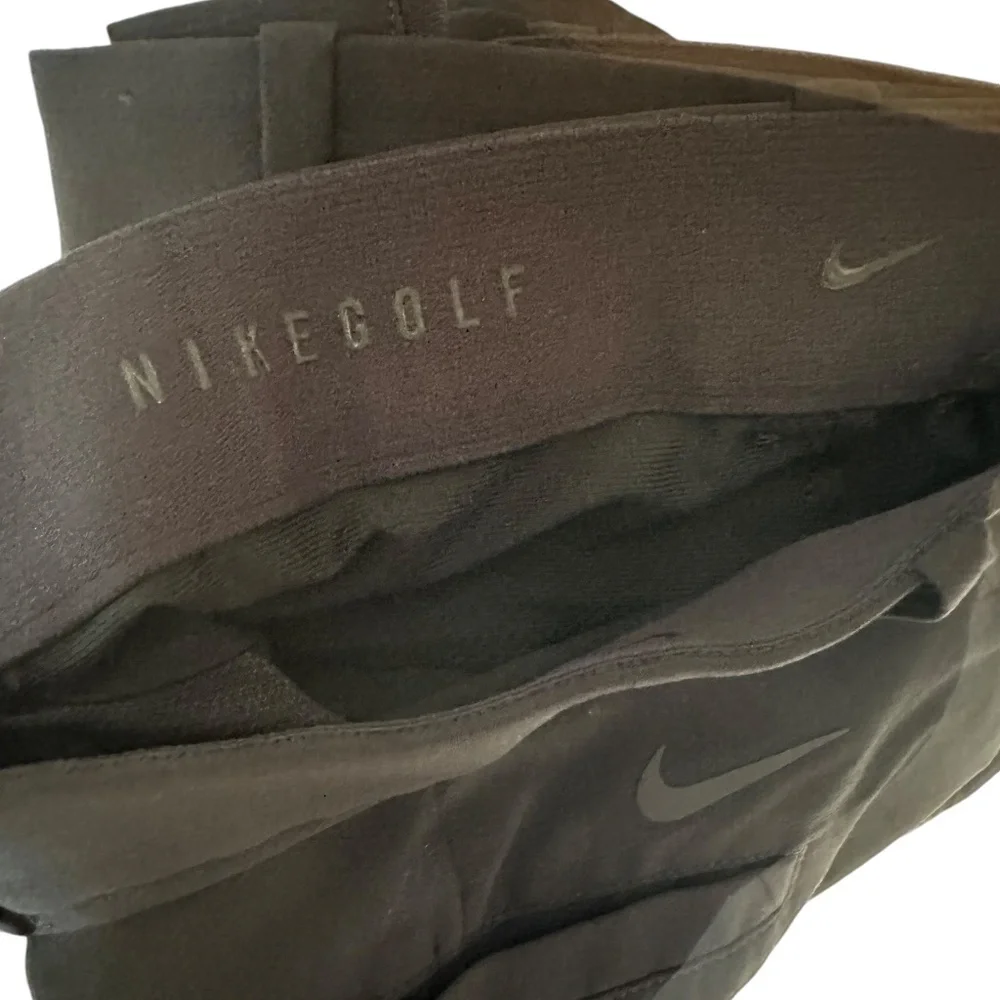 Nike lightweight pair